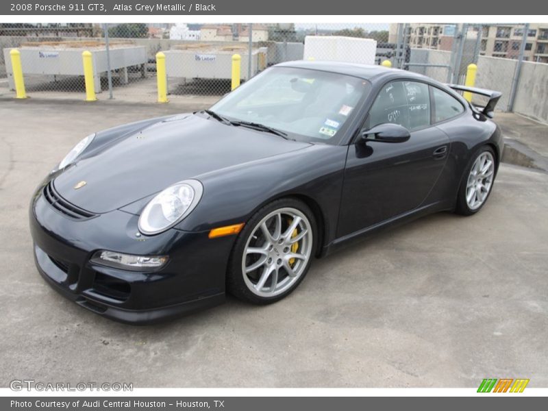 Front 3/4 View of 2008 911 GT3