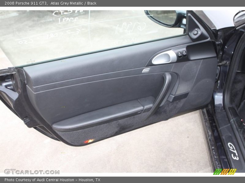 Door Panel of 2008 911 GT3
