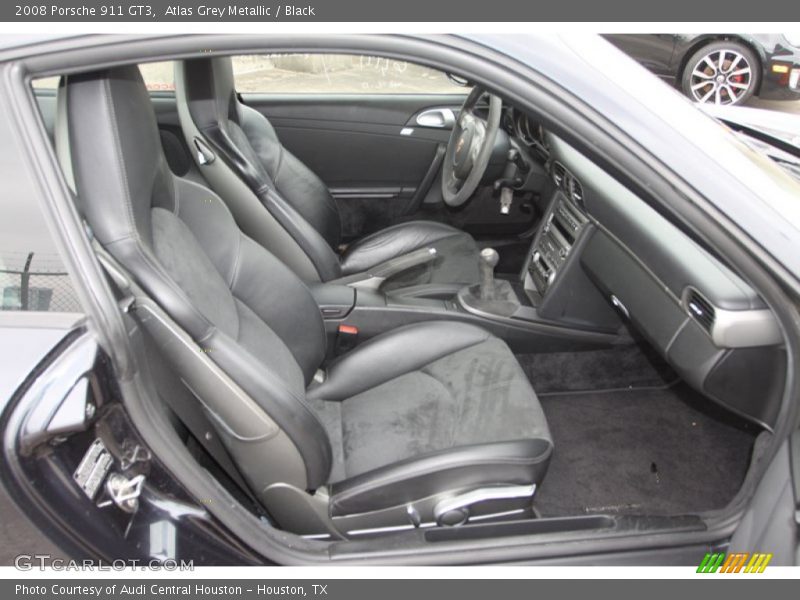 Front Seat of 2008 911 GT3