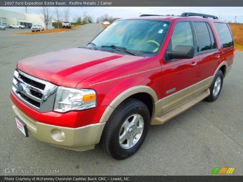 Front 3/4 View of 2007 Expedition Eddie Bauer