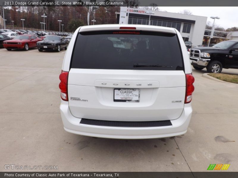Stone White / Black/Light Graystone 2013 Dodge Grand Caravan SE