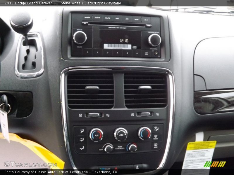 Stone White / Black/Light Graystone 2013 Dodge Grand Caravan SE