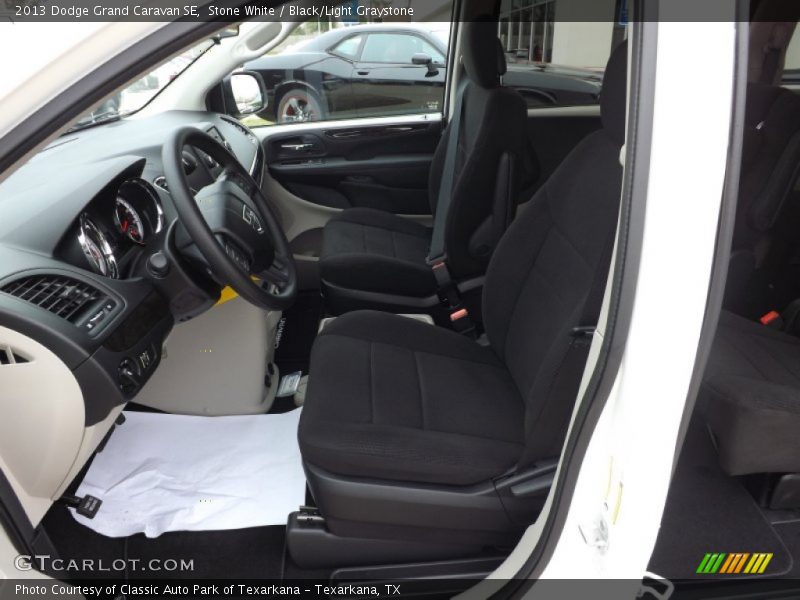 Stone White / Black/Light Graystone 2013 Dodge Grand Caravan SE