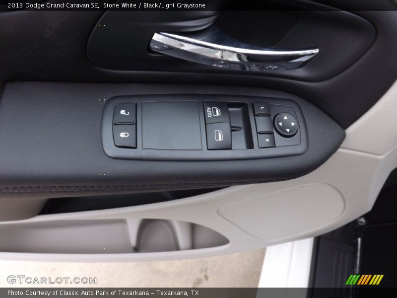 Stone White / Black/Light Graystone 2013 Dodge Grand Caravan SE