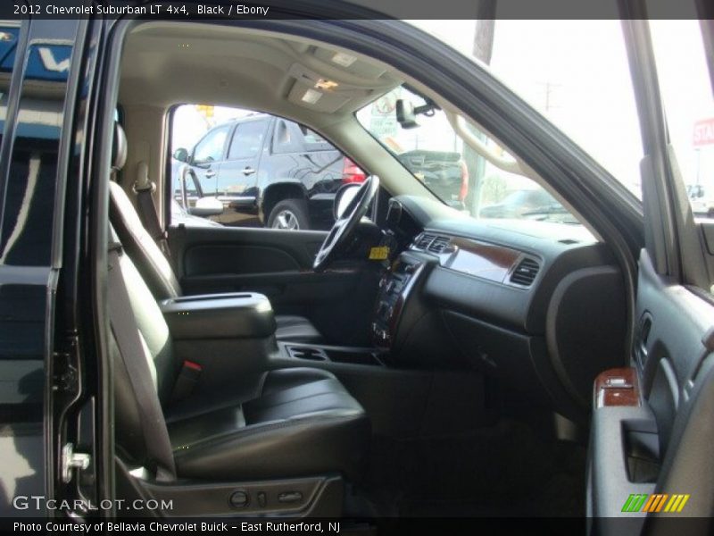 Black / Ebony 2012 Chevrolet Suburban LT 4x4