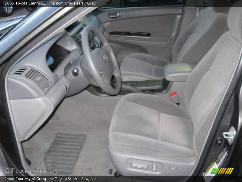Phantom Gray Pearl / Gray 2005 Toyota Camry LE