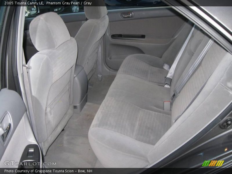 Phantom Gray Pearl / Gray 2005 Toyota Camry LE
