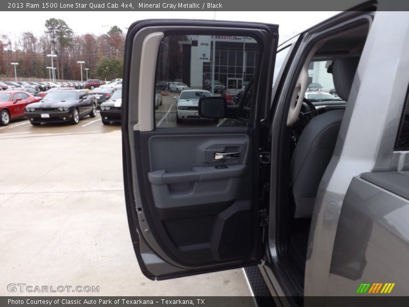 Mineral Gray Metallic / Black 2013 Ram 1500 Lone Star Quad Cab 4x4