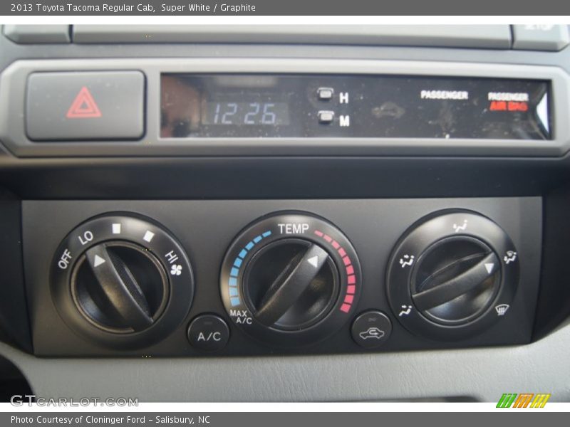 Super White / Graphite 2013 Toyota Tacoma Regular Cab