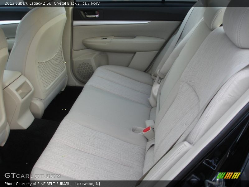 Crystal Black Silica / Ivory 2013 Subaru Legacy 2.5i