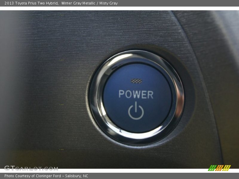 Winter Gray Metallic / Misty Gray 2013 Toyota Prius Two Hybrid