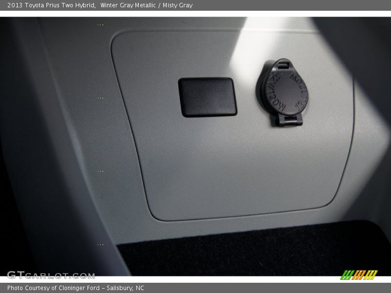 Winter Gray Metallic / Misty Gray 2013 Toyota Prius Two Hybrid