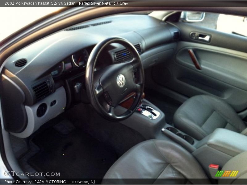  2002 Passat GLS V6 Sedan Grey Interior