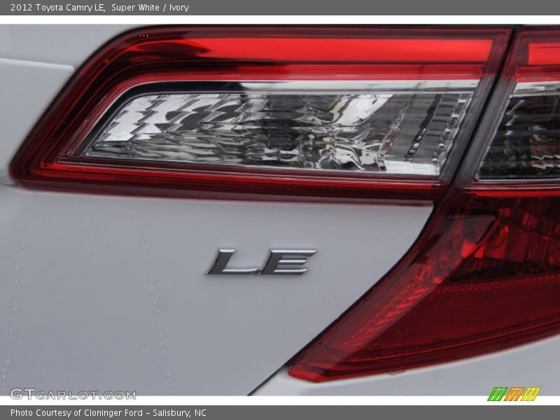 Super White / Ivory 2012 Toyota Camry LE