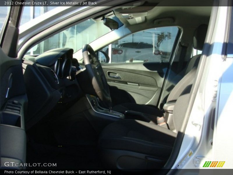 Silver Ice Metallic / Jet Black 2012 Chevrolet Cruze LT