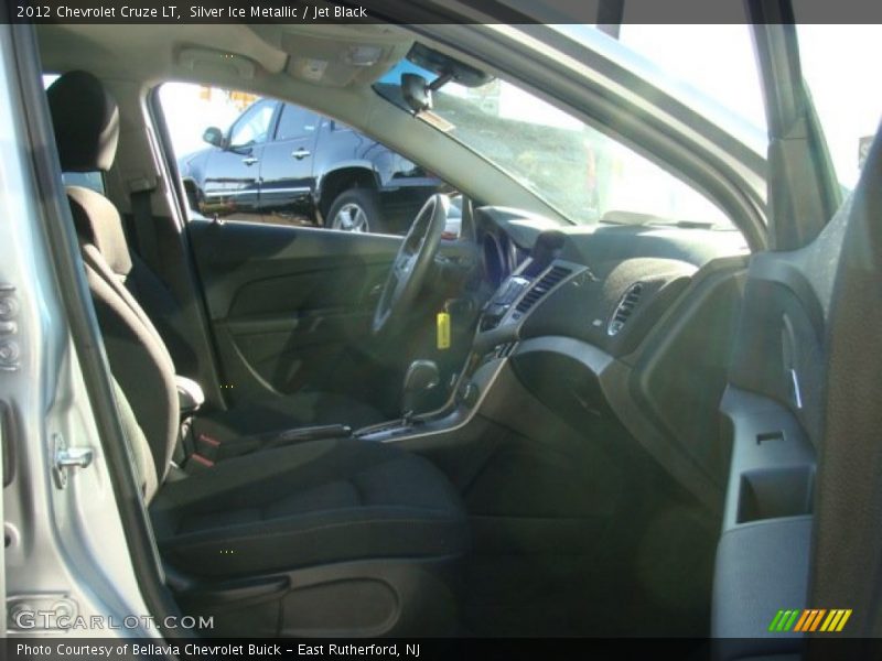 Silver Ice Metallic / Jet Black 2012 Chevrolet Cruze LT