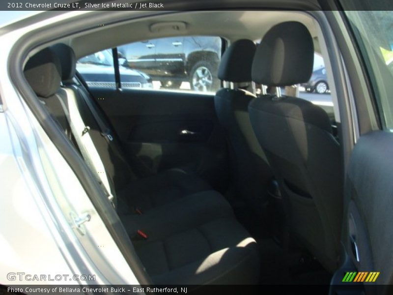 Silver Ice Metallic / Jet Black 2012 Chevrolet Cruze LT