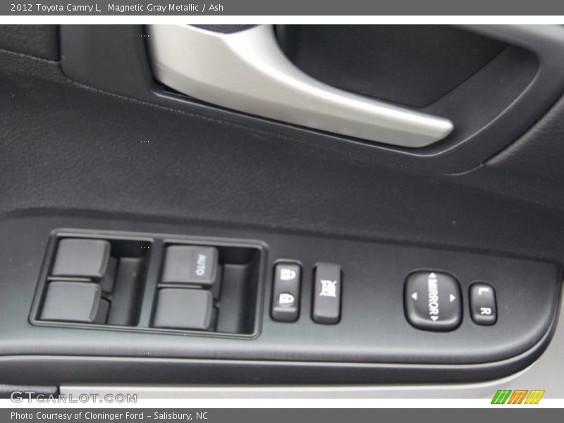 Magnetic Gray Metallic / Ash 2012 Toyota Camry L