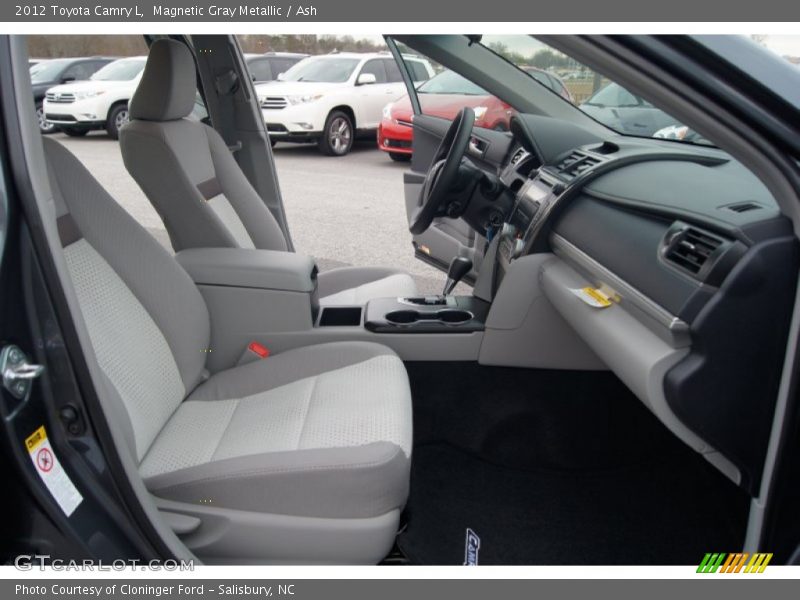 Magnetic Gray Metallic / Ash 2012 Toyota Camry L
