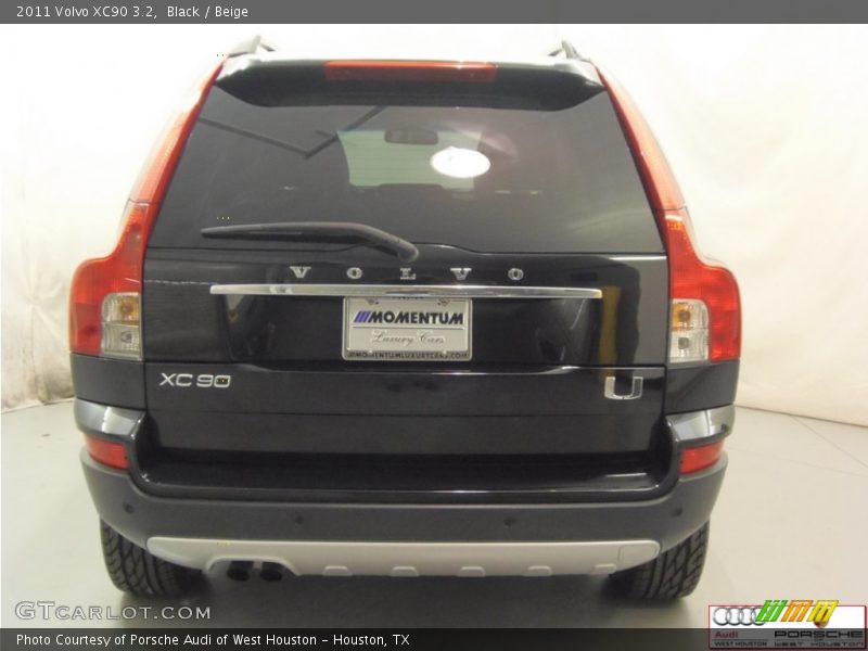 Black / Beige 2011 Volvo XC90 3.2