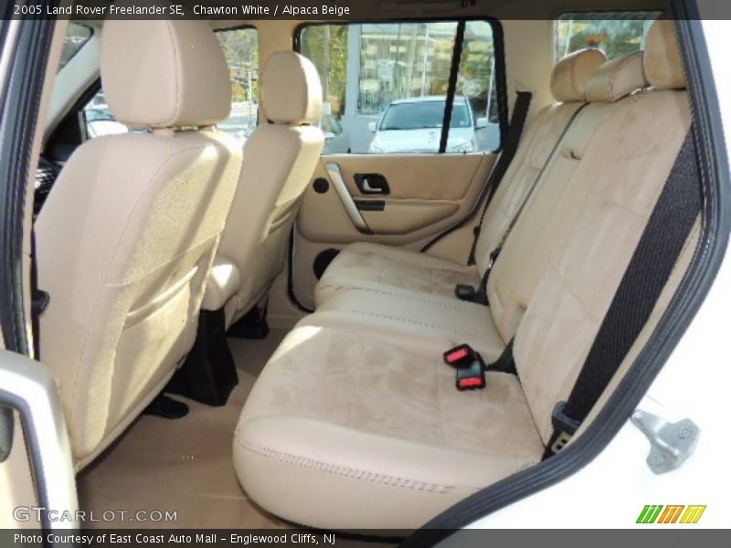 Rear Seat of 2005 Freelander SE