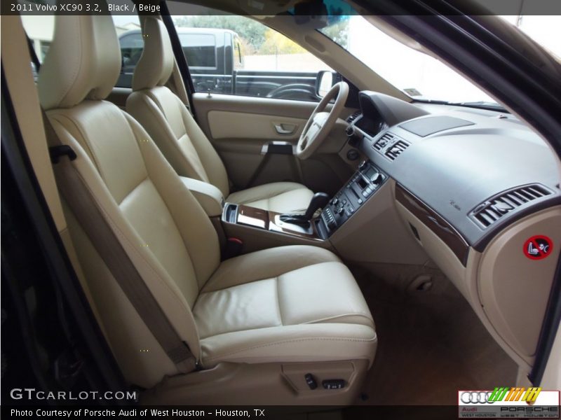 Black / Beige 2011 Volvo XC90 3.2