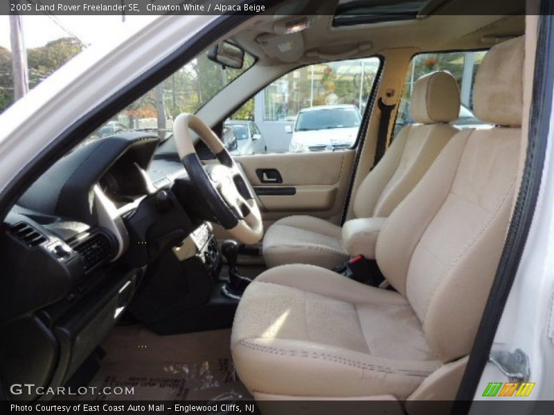 Front Seat of 2005 Freelander SE