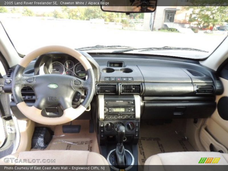 Dashboard of 2005 Freelander SE