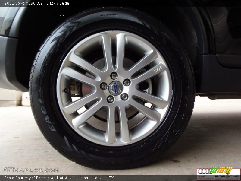 Black / Beige 2011 Volvo XC90 3.2