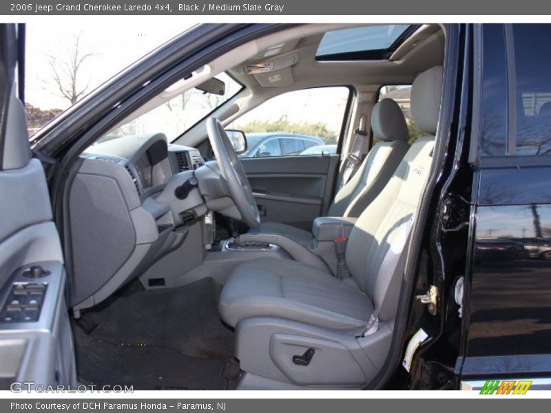 Black / Medium Slate Gray 2006 Jeep Grand Cherokee Laredo 4x4