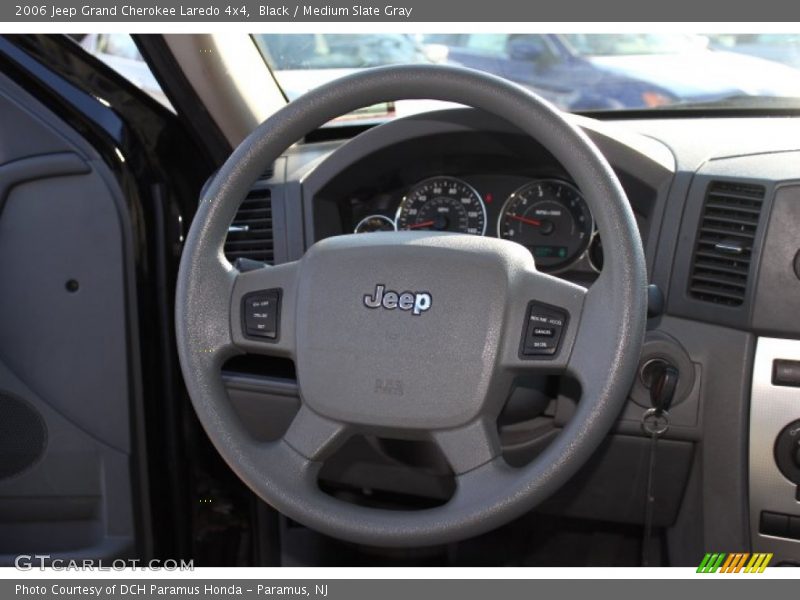 Black / Medium Slate Gray 2006 Jeep Grand Cherokee Laredo 4x4