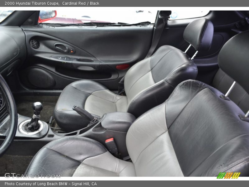 Front Seat of 2000 Tiburon Coupe