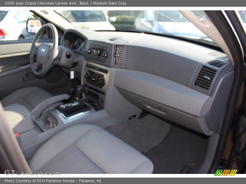 Black / Medium Slate Gray 2006 Jeep Grand Cherokee Laredo 4x4