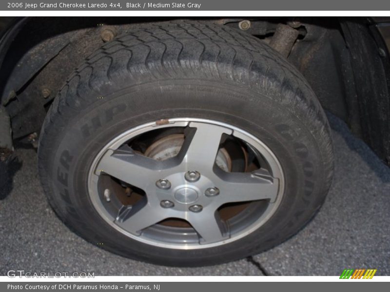 Black / Medium Slate Gray 2006 Jeep Grand Cherokee Laredo 4x4