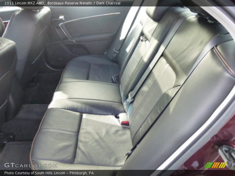 Bordeaux Reserve Metallic / Dark Charcoal 2011 Lincoln MKZ AWD