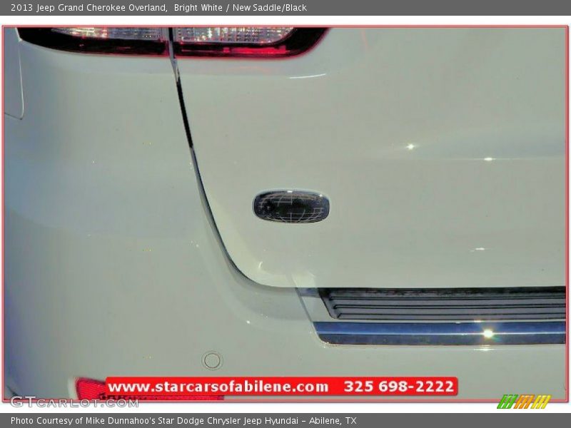 Bright White / New Saddle/Black 2013 Jeep Grand Cherokee Overland