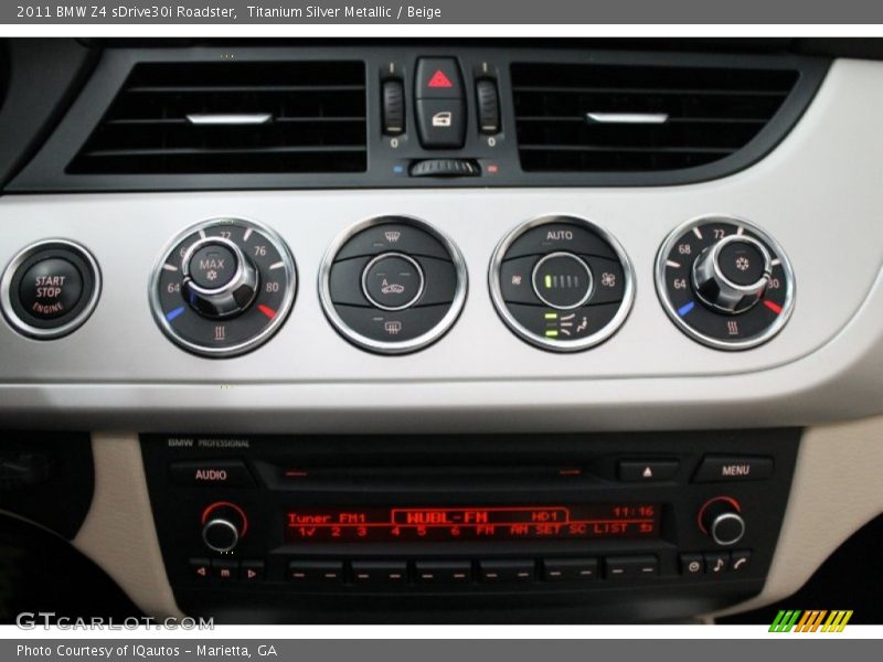 Controls of 2011 Z4 sDrive30i Roadster