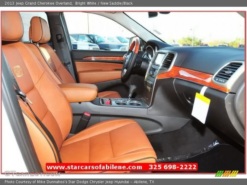 Bright White / New Saddle/Black 2013 Jeep Grand Cherokee Overland