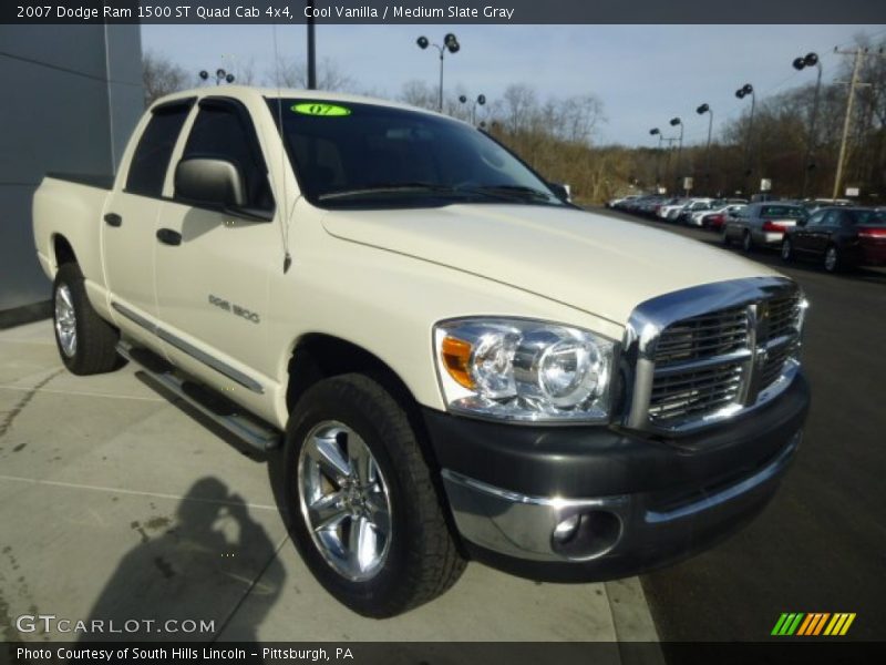 Cool Vanilla / Medium Slate Gray 2007 Dodge Ram 1500 ST Quad Cab 4x4