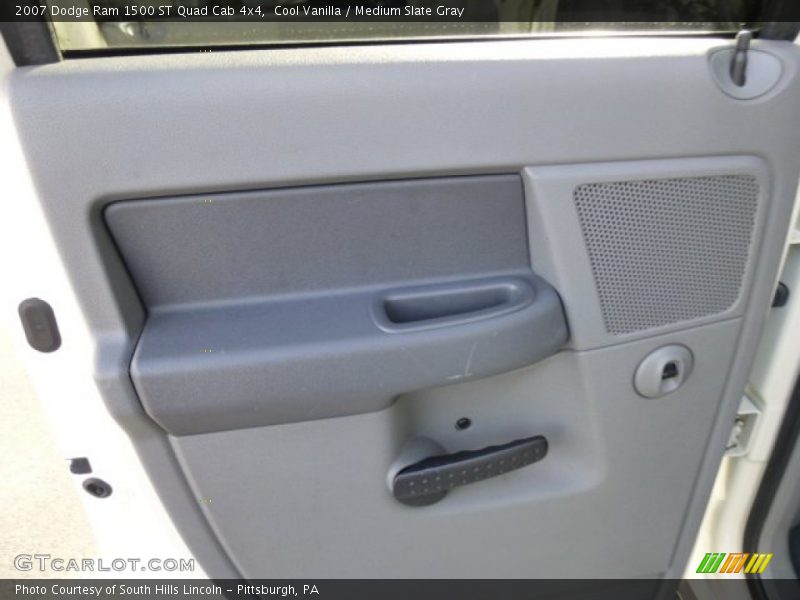 Cool Vanilla / Medium Slate Gray 2007 Dodge Ram 1500 ST Quad Cab 4x4