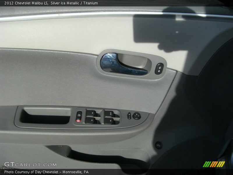 Silver Ice Metallic / Titanium 2012 Chevrolet Malibu LS