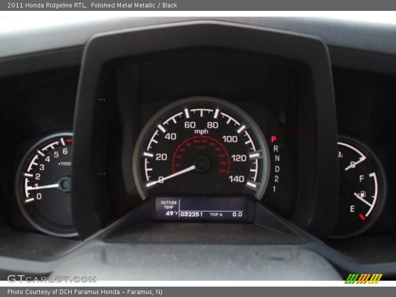 Polished Metal Metallic / Black 2011 Honda Ridgeline RTL