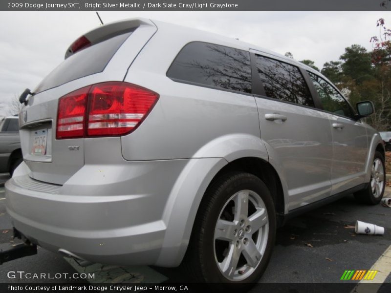 Bright Silver Metallic / Dark Slate Gray/Light Graystone 2009 Dodge Journey SXT