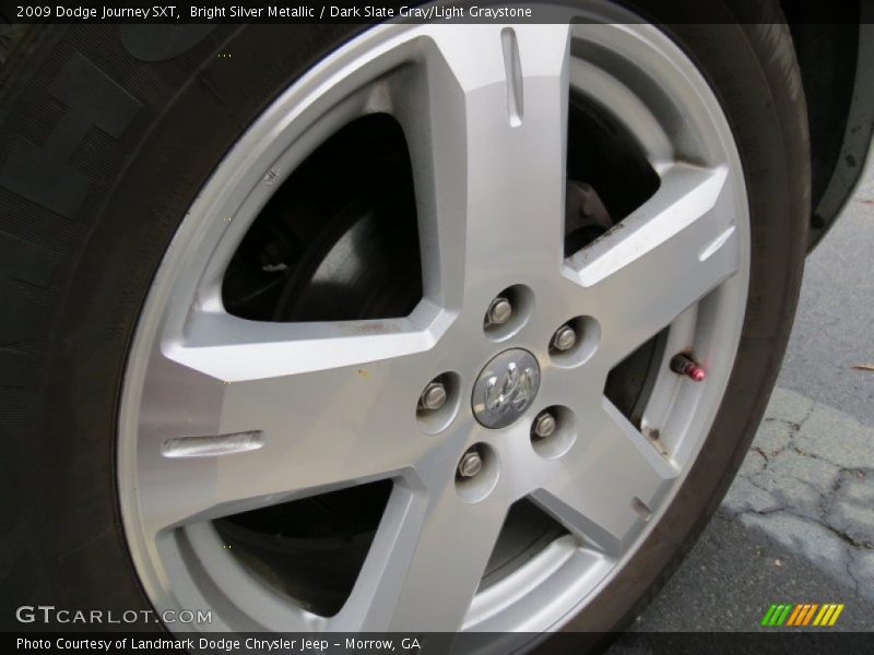 Bright Silver Metallic / Dark Slate Gray/Light Graystone 2009 Dodge Journey SXT