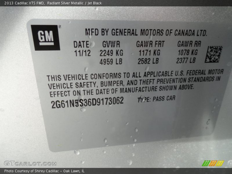 Radiant Silver Metallic / Jet Black 2013 Cadillac XTS FWD