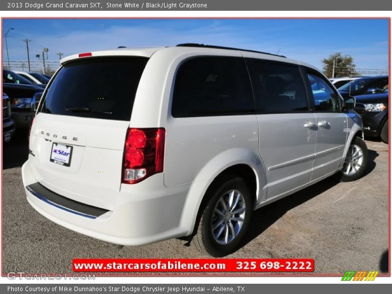 Stone White / Black/Light Graystone 2013 Dodge Grand Caravan SXT