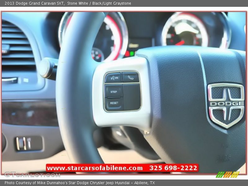 Stone White / Black/Light Graystone 2013 Dodge Grand Caravan SXT