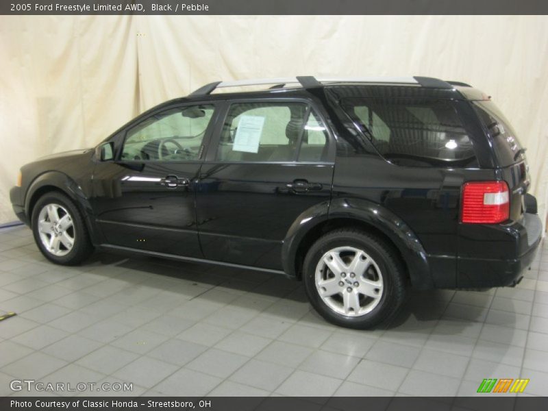 Black / Pebble 2005 Ford Freestyle Limited AWD