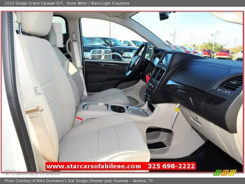 Stone White / Black/Light Graystone 2013 Dodge Grand Caravan SXT