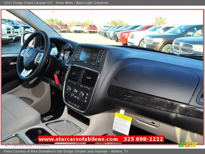Stone White / Black/Light Graystone 2013 Dodge Grand Caravan SXT